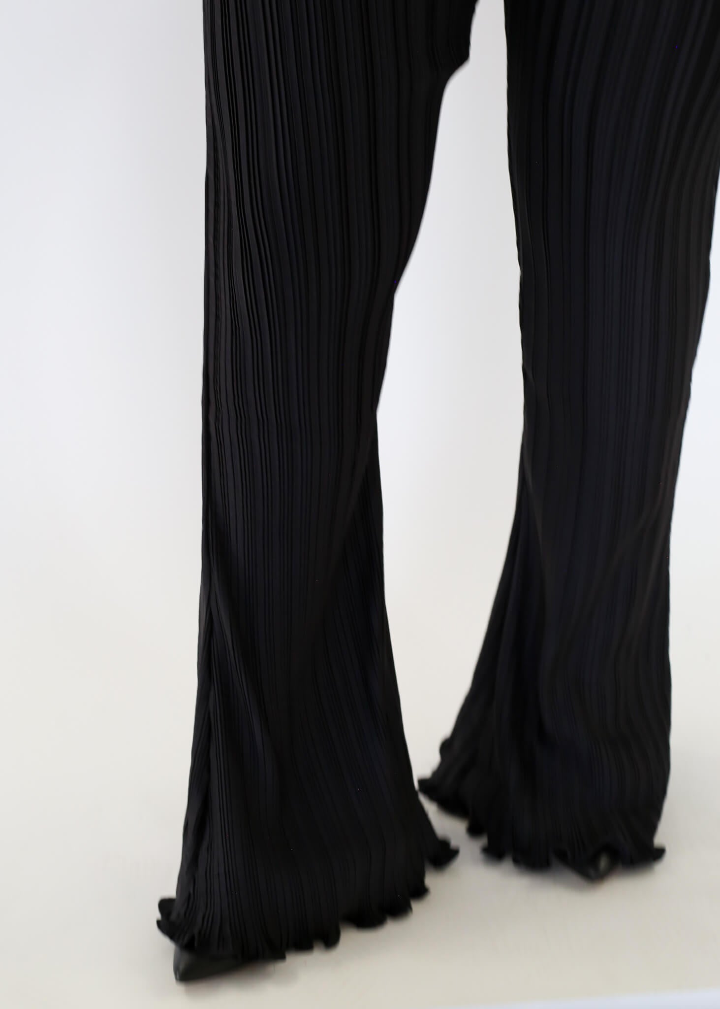 Box Pleat Flare Pant